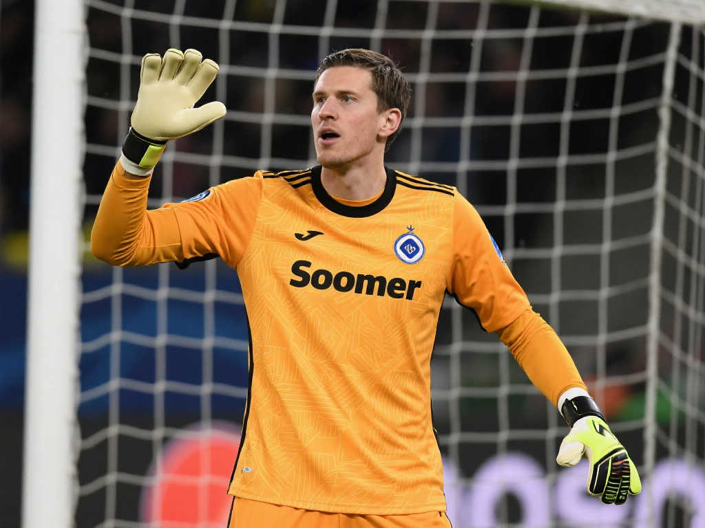 不管是滑雪 不管是滑雪